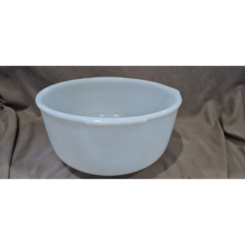 Vintage GLASBAKE 19CJ Mixing Bowl for SUNBEAM Stand Mixer White Milk Glass EUC